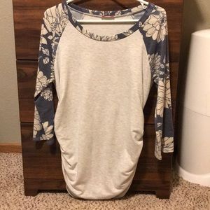 Hello Miz Maternity top